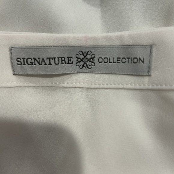 SIGNATURE COLLECTION white lace up front blouse - Picture 5 of 6